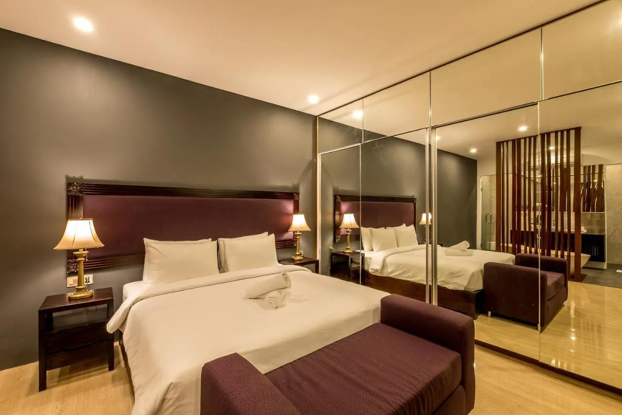 Pandawa Villas Seminyak  塞米亚克